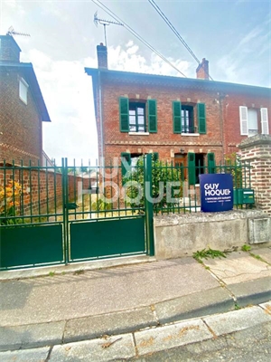 maison-villa à la vente -   02200  SOISSONS, surface 108 m2 vente maison-villa - APR694544